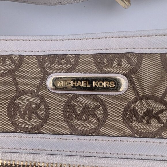 Michael Kors Signature Brown & Cream Crossbody Purse - Picture 3 of 7